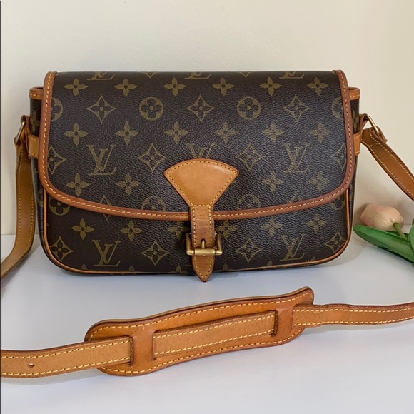❤️authentic lv